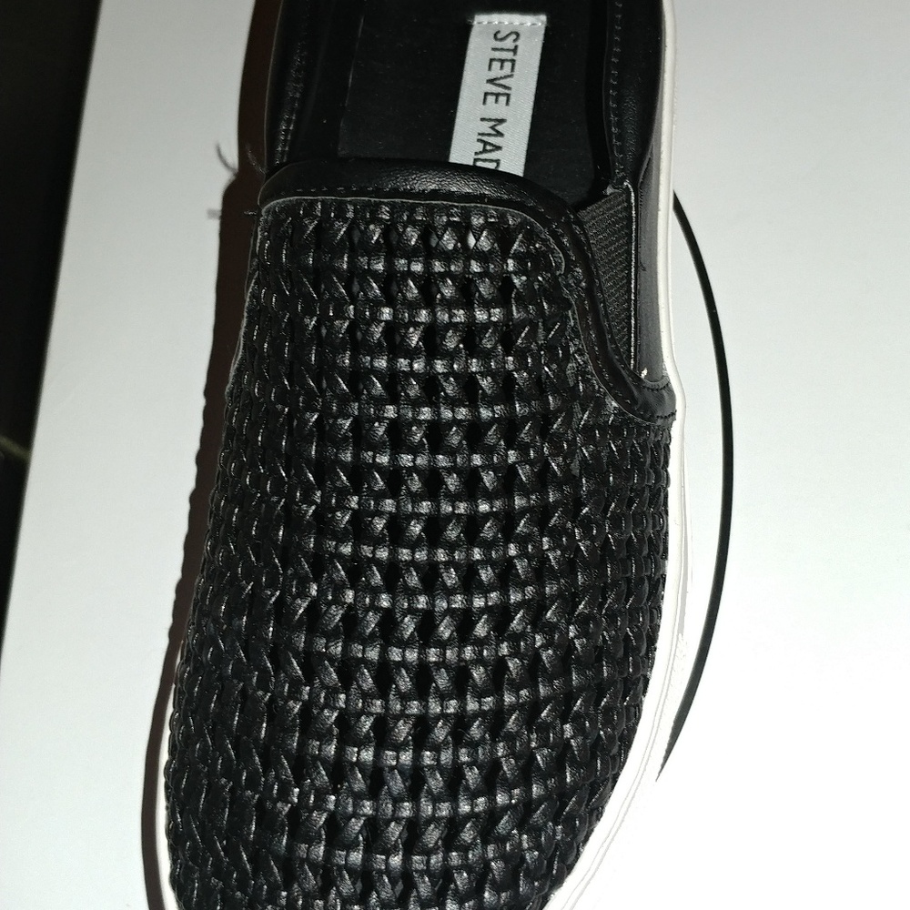 Steve Madden Slip on